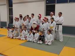 e420221217photoparcnoelnoelkarate 1257